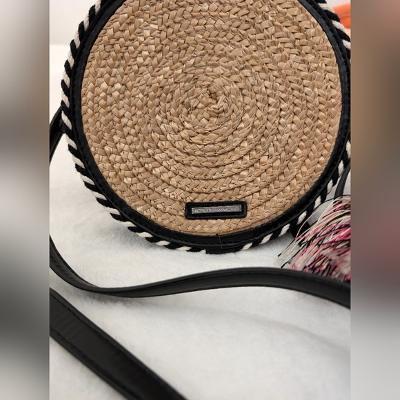 Rebecca Minkoff, woven pink straw circle bag, straw crossover bag - Picture 3 of 9